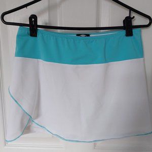 DTL Side-Slit Tennis Skort, White/Light Blue, Size S